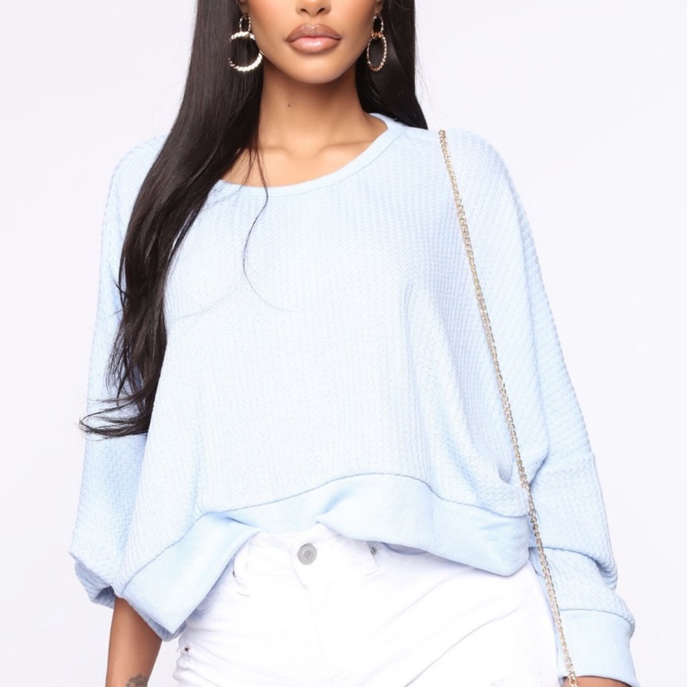 Sweater - Picture 1 of 2